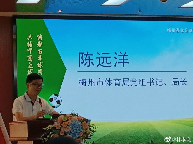 在丈夫面前做爱