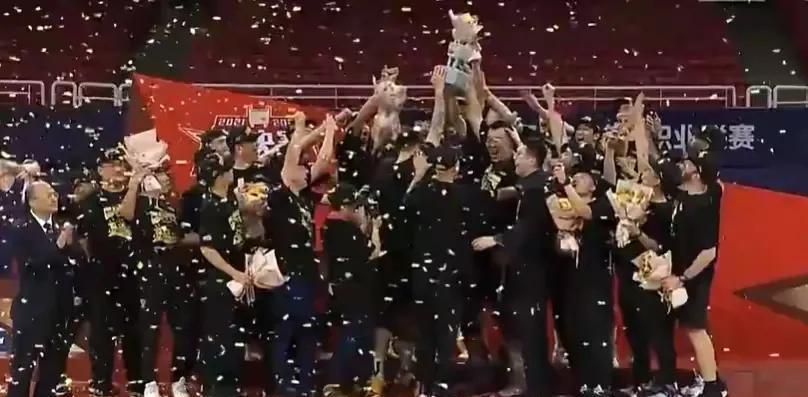 亚洲欧美四级在线播放